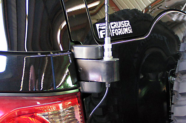FJ Cruiser Bandi CB Mount