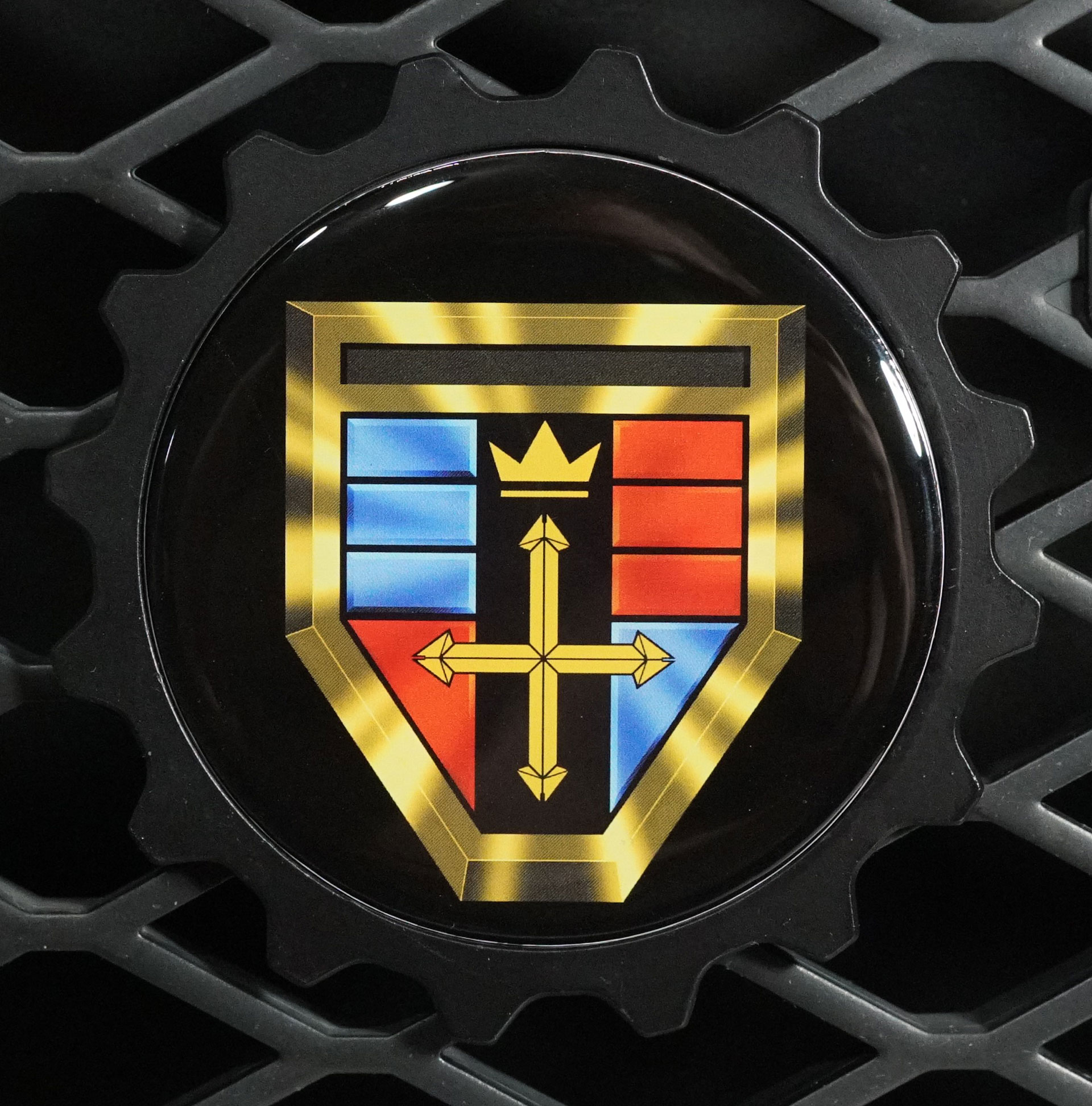 80's Lion Robots Crest