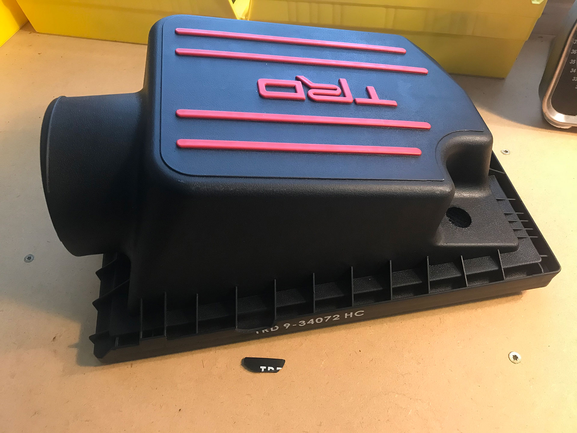 TRD Cold Air Intake Lid 07-09 FJ Cruiser - Chipped TRD Cold Air Intake Lid 07-09 FJ Cruiser - Chipped