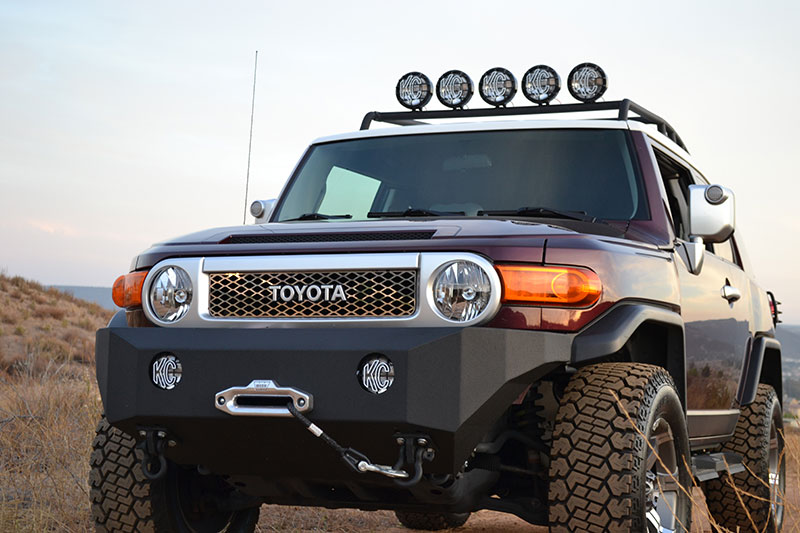 Body Armor FJ Cruiser Front Bumper