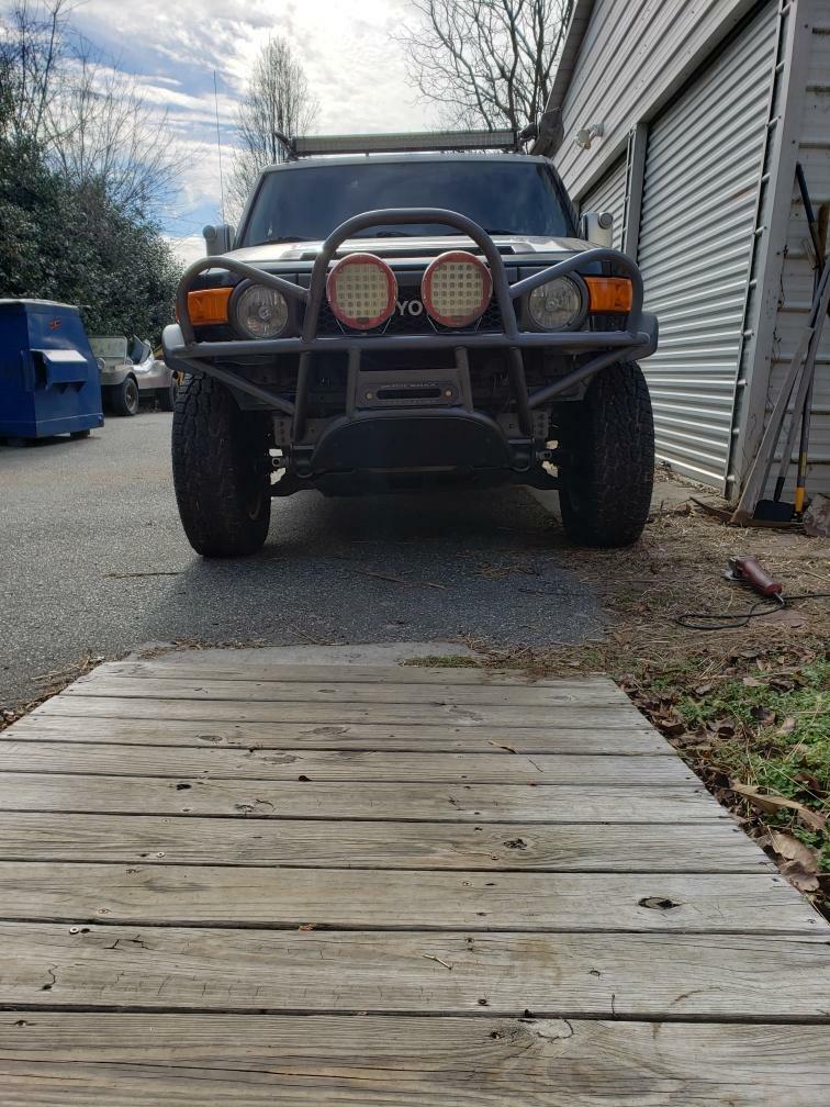 Orange Boxx FJ Cruiser Tube Bumper with Stinger - Click Image to Close