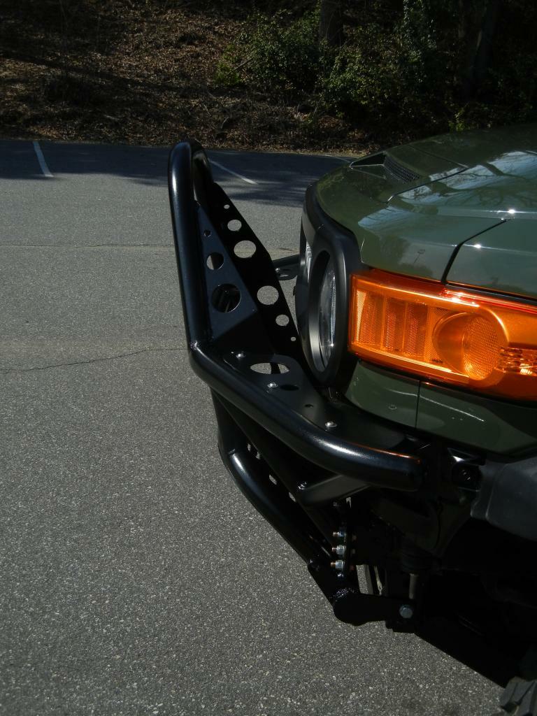 Orange Boxx FJ Cruiser Tube Bumper with Stinger